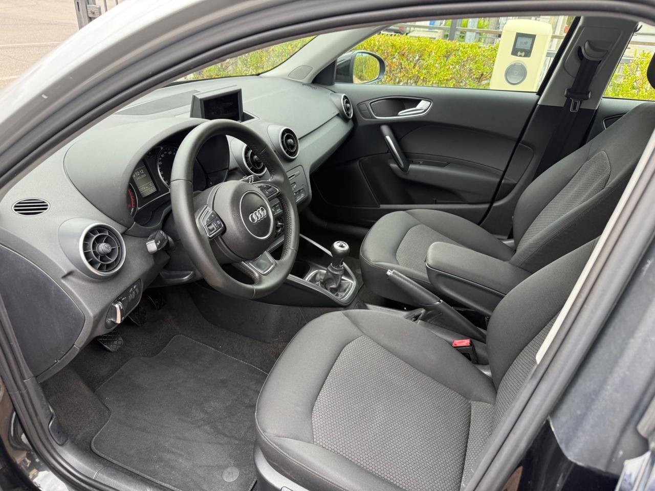 Audi A1 SPB 1.6 TDI Attraction