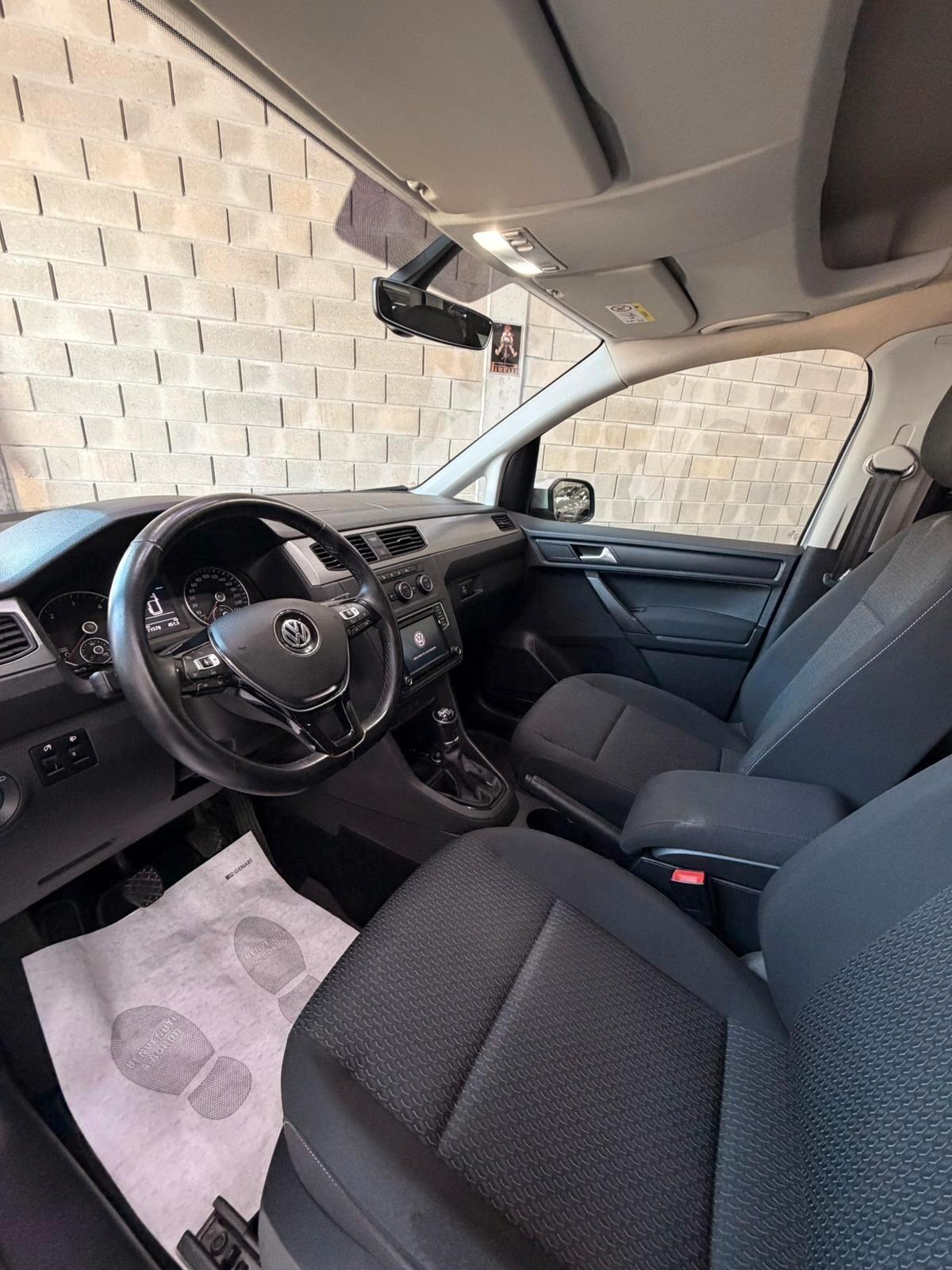 Volkswagen Caddy 2.0 TDI 102 CV - TRASPORTO DISABILI