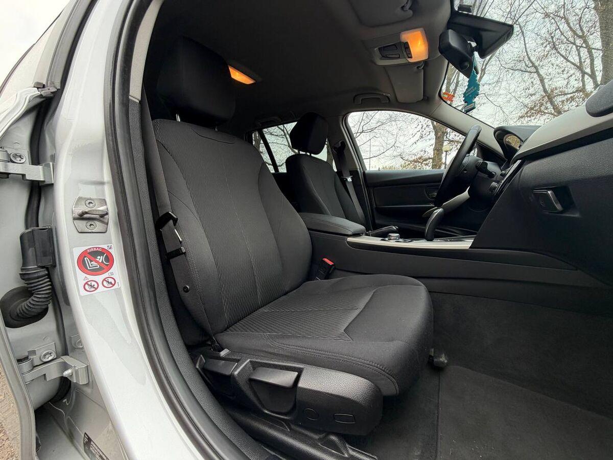 BMW Serie 3 Touring 318d Business Advantage auto BMW SERVICE!