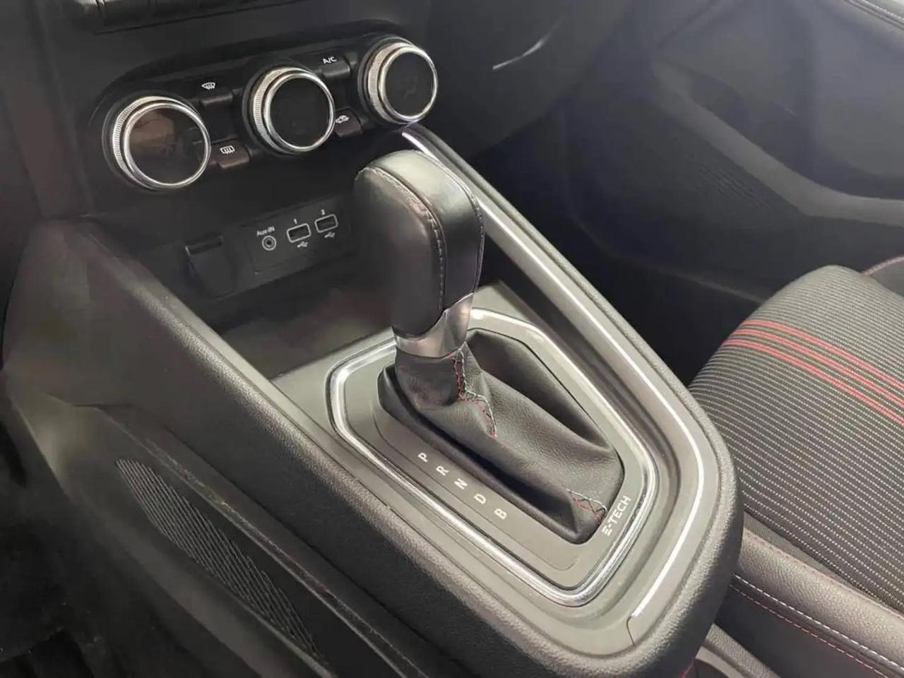 Renault Clio Full Hybrid E-Tech 140 CV 5 porte R.S. Line