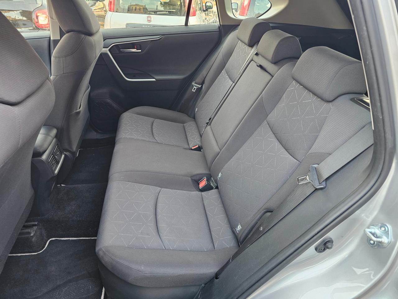 Toyota RAV 4 RAV4 2.5 HV (218CV) E-CVT 2WD Business