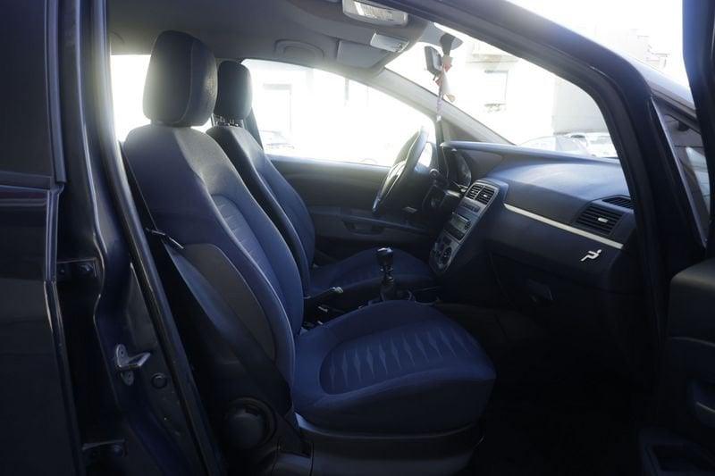 FIAT Grande Punto FIAT Grande Punto 1.4 5 porte Active Natural Power Unicoproprietario