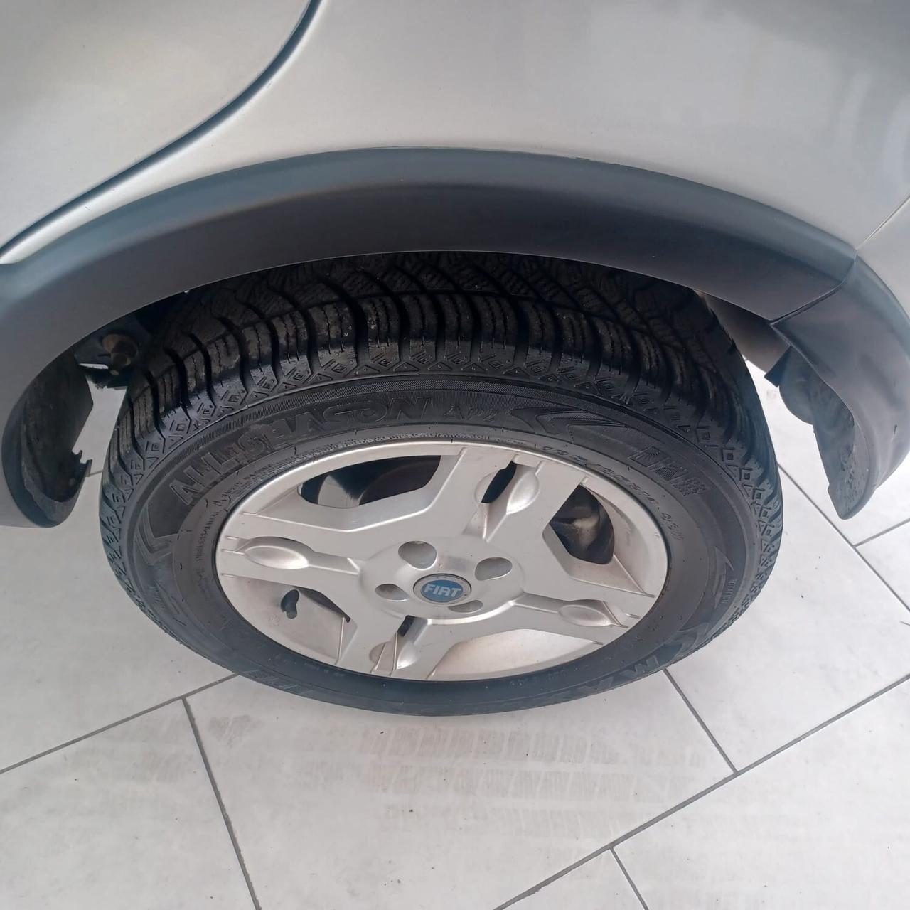 133.978KM PANDA 1.3 MJTD 4X4 MOTORE INFINITO