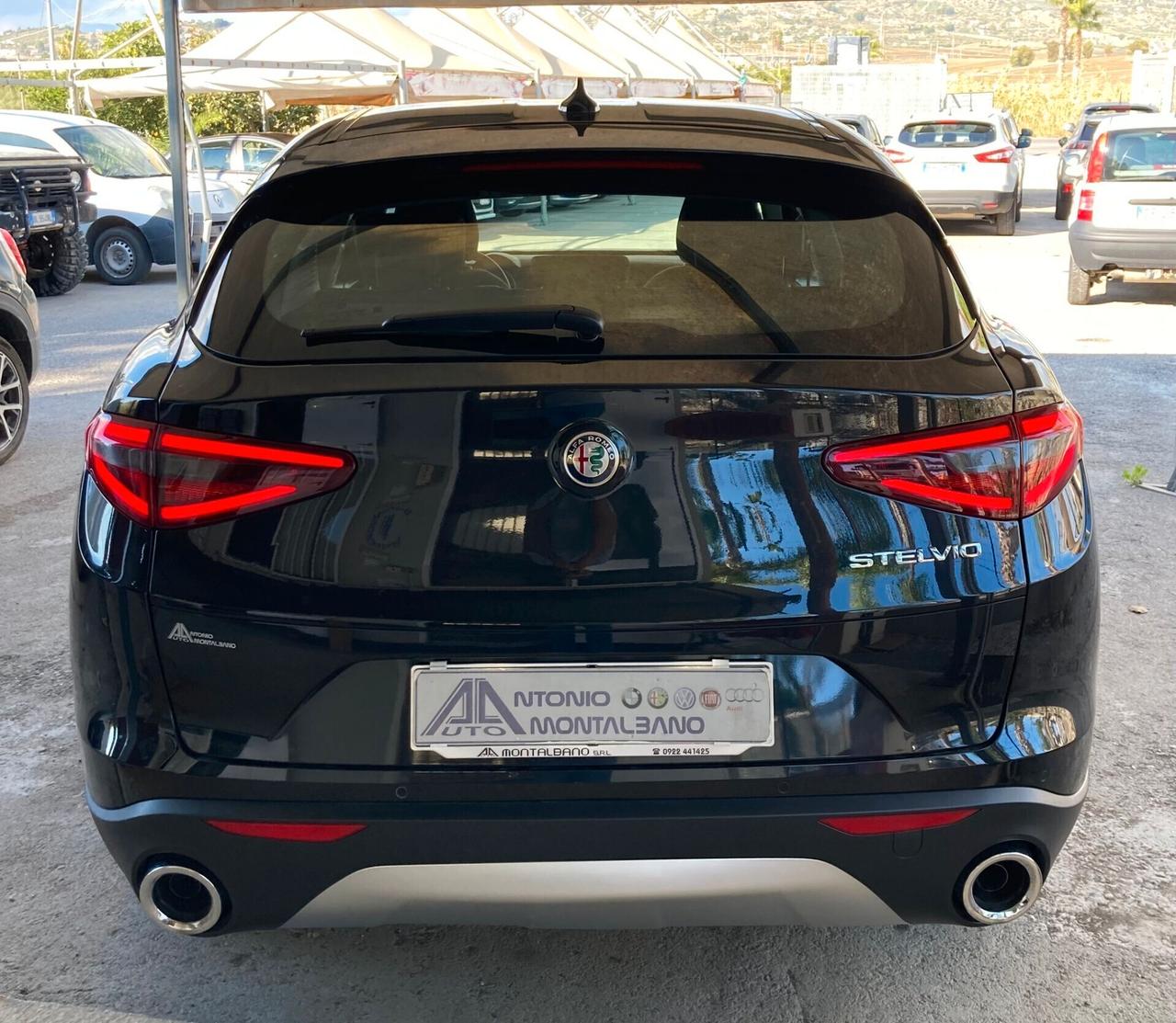 Alfa Romeo Stelvio 2.2 Turbodiesel 160 CV AT8 RWD Rosso Edizione