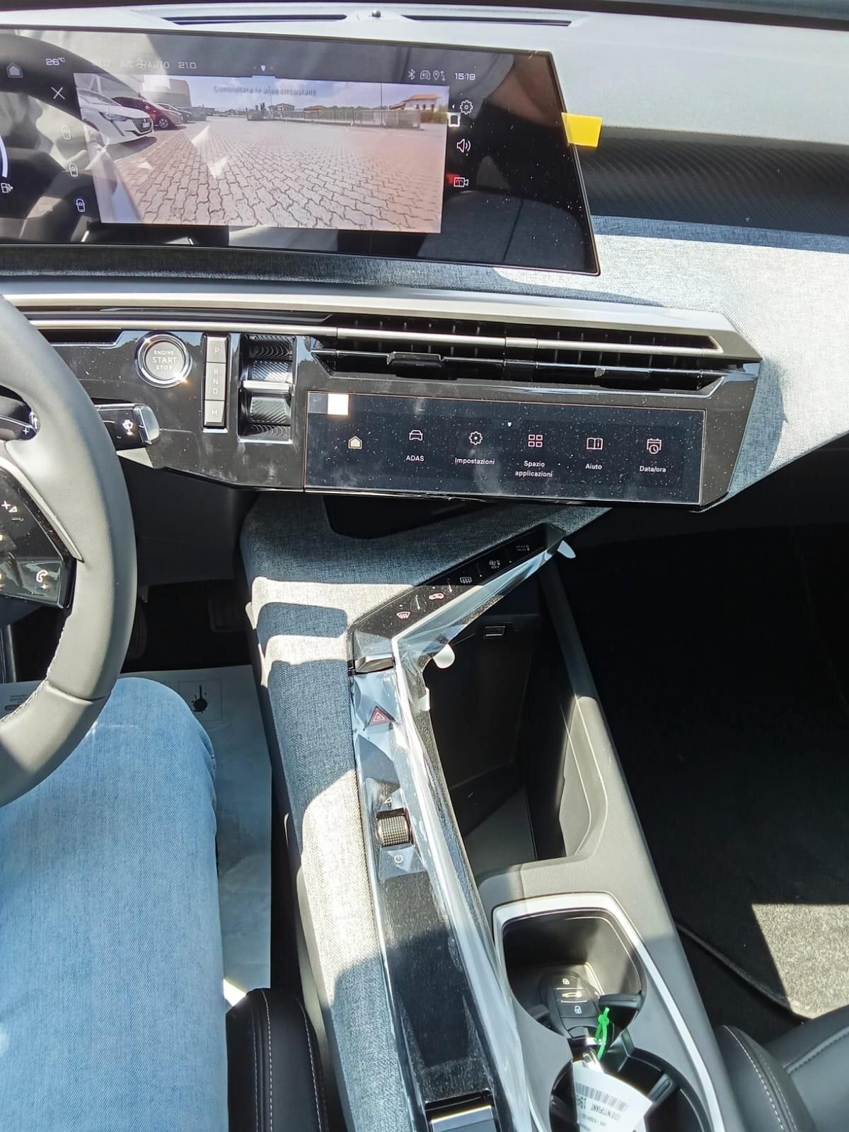 Peugeot 3008 Hybrid 145 e-DCS6 Allure Business