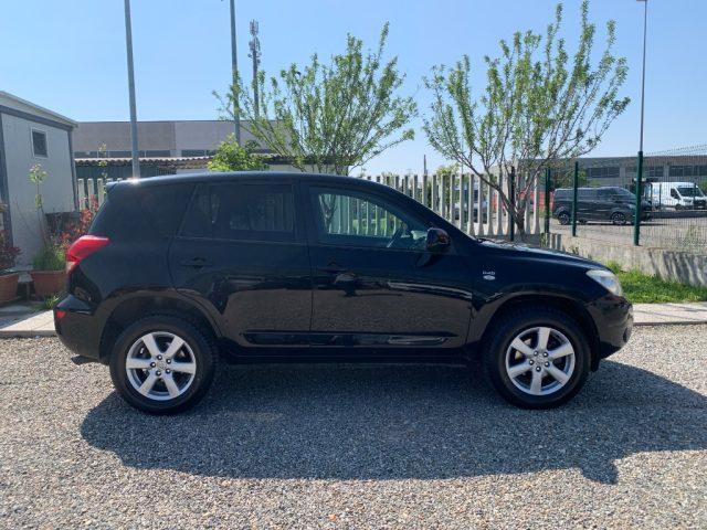 TOYOTA RAV 4 MY23 RAV4 Crossover 2.2 D-4D 136 CV DPF