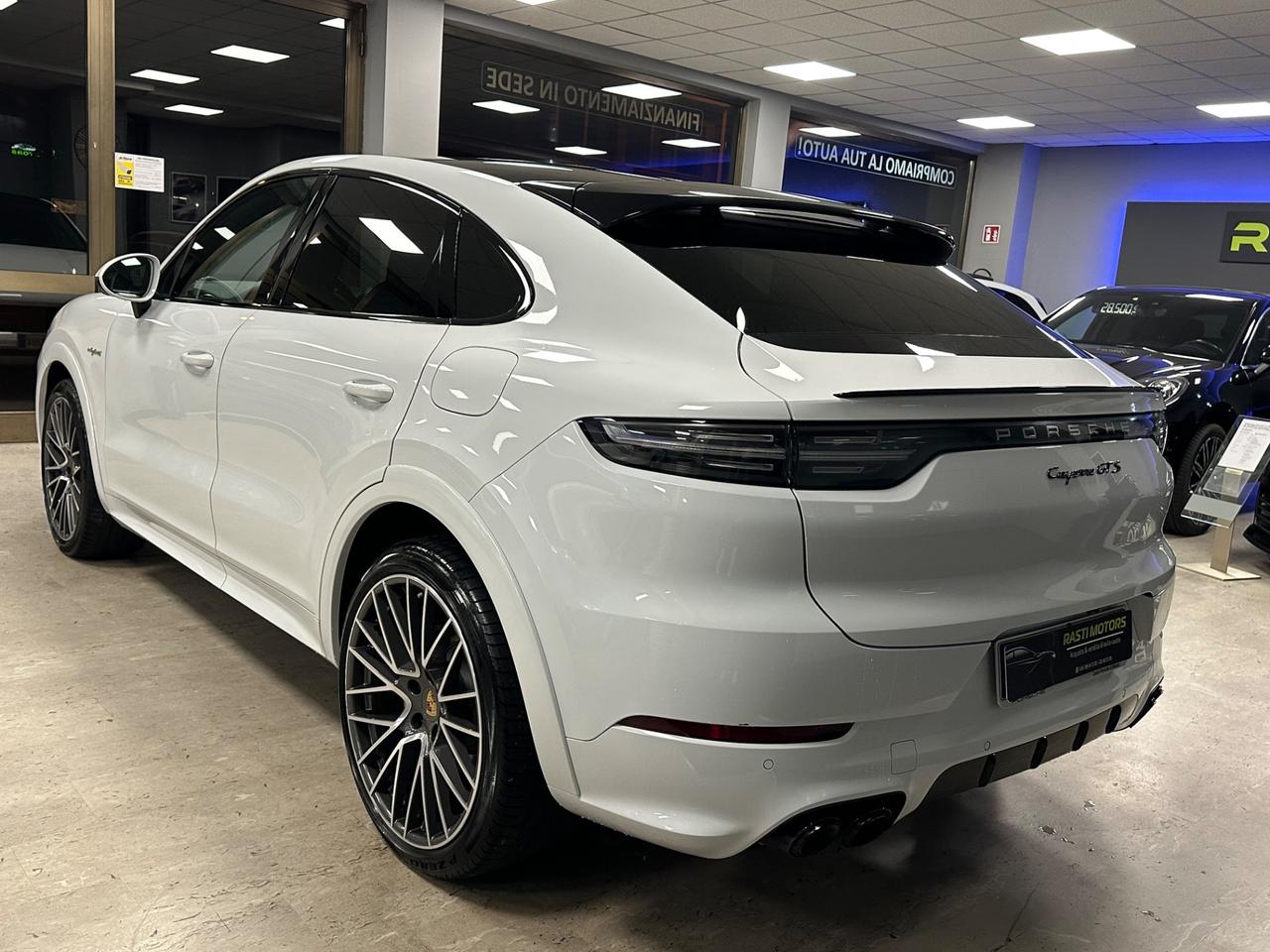 Porsche Cayenne Coupé 3.0 V6 E-Hybrid