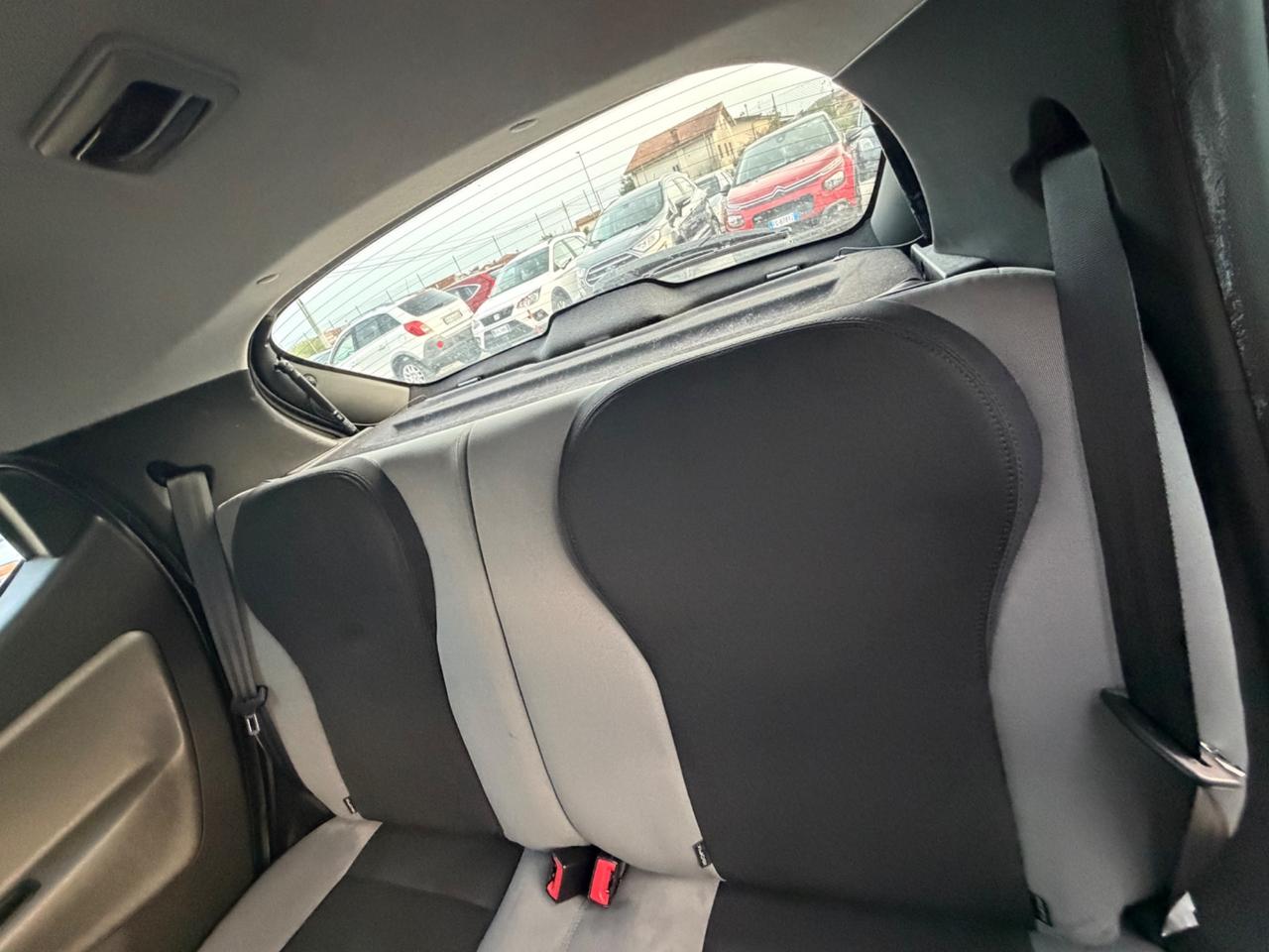 Lancia Ypsilon 1.2 69 CV 5 porte S&S Platinum