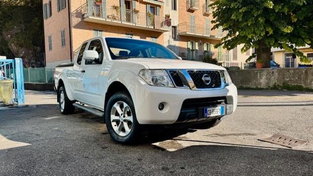 Nissan Navara 2.5 dCi 190CV 4 porte Double Cab LE Plus