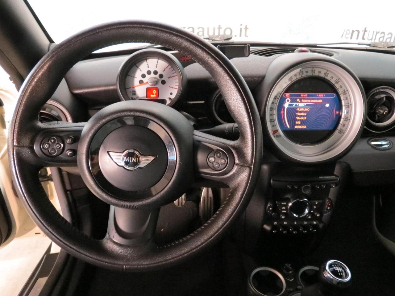 Mini Cooper SD Coupe 2.0 SD 143 CV JCW