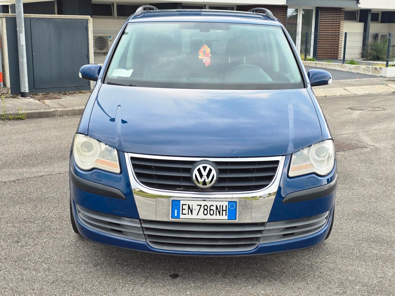 Volkswagen Touran 2.0 B/METANO 7 POSTI