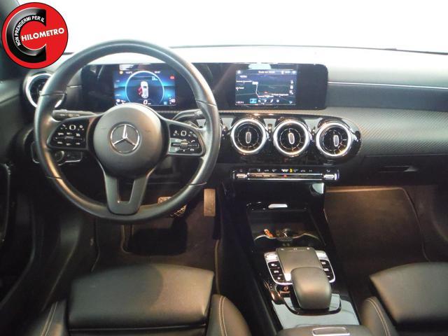 MERCEDES-BENZ A 180 d Automatic Business