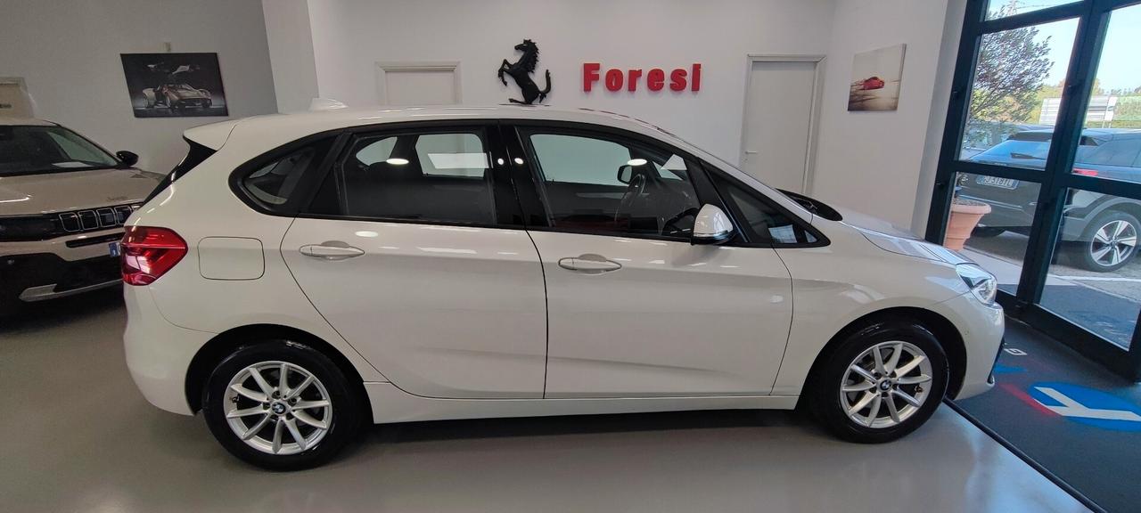 Bmw 2er Active Tourer 218d Luxury