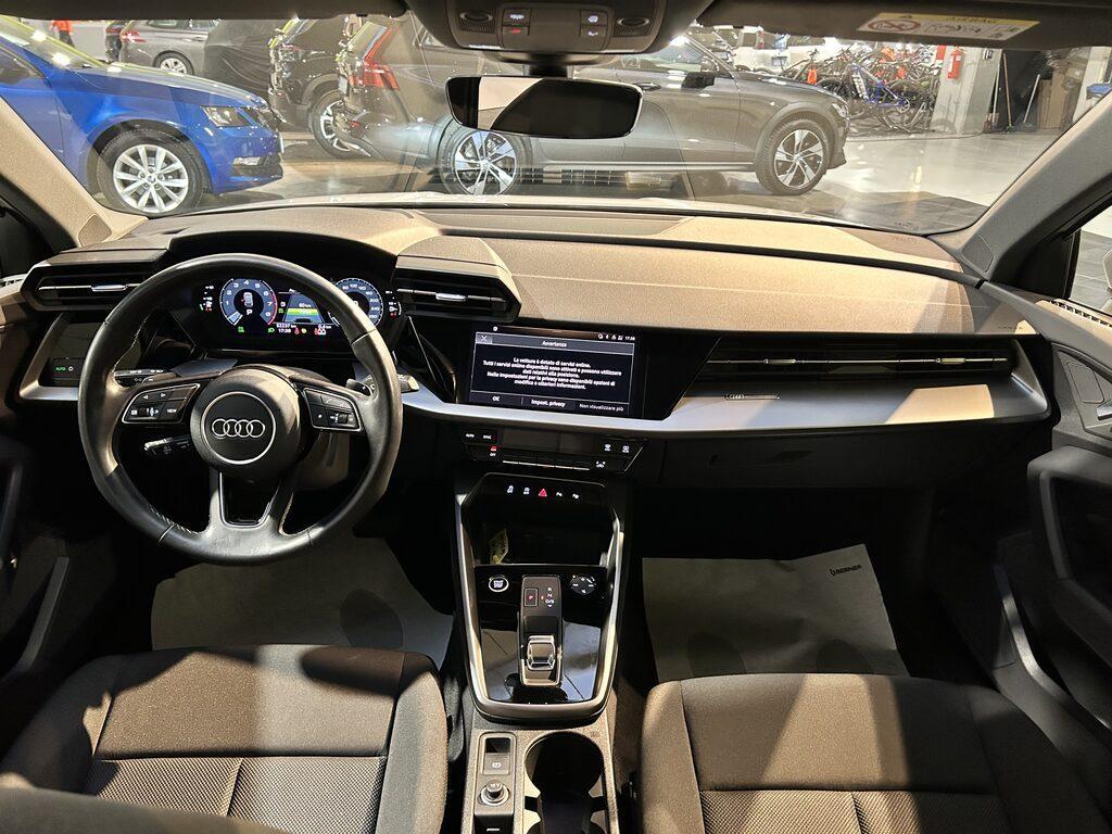 Audi A3 30 1.5 g-tron Business S tronic