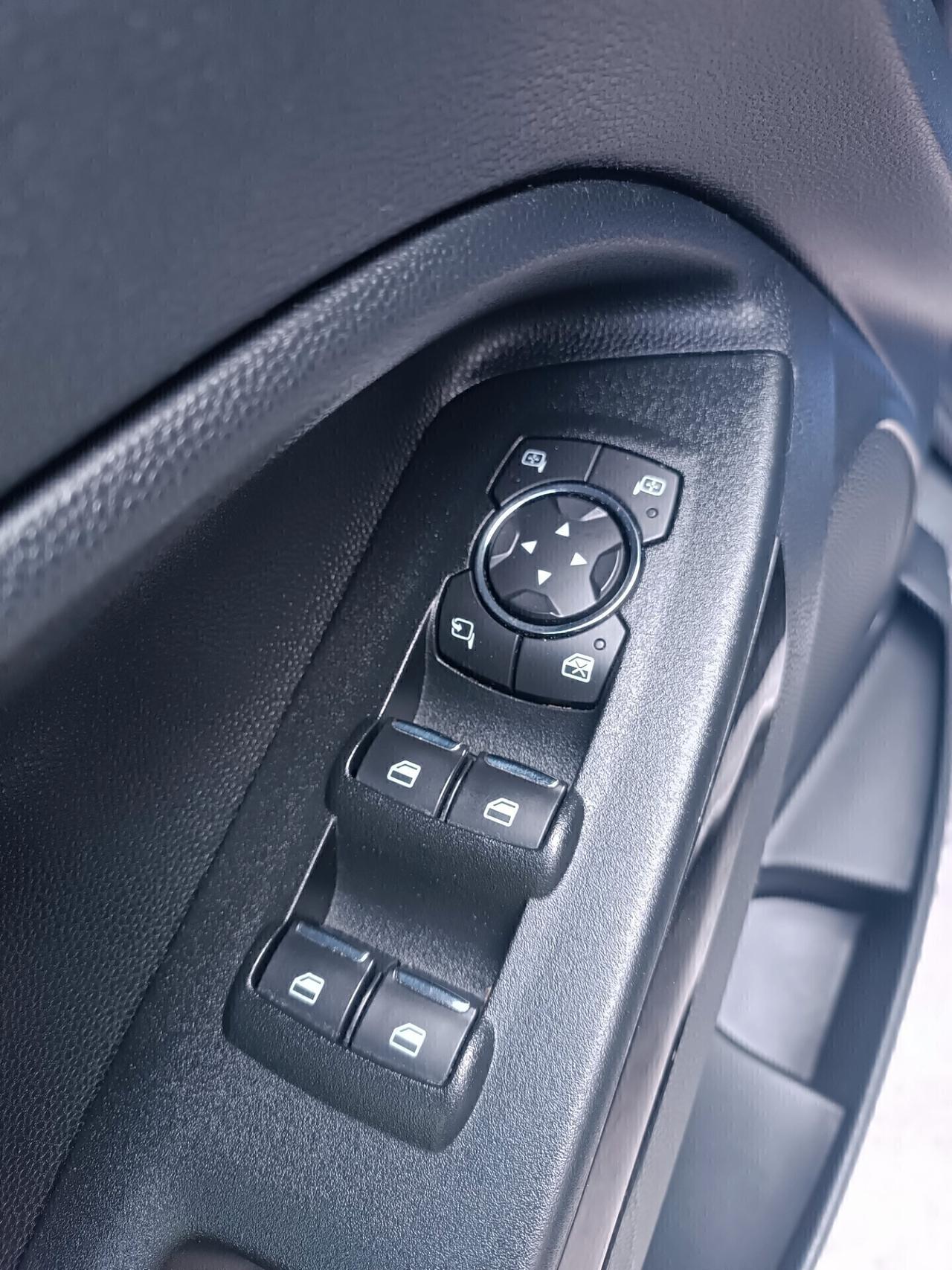 Ford EcoSport ecobost-Telecamera-Gomme nuove-2019