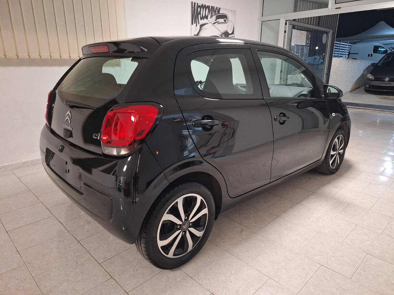 Citroen C1 VTi 68 Shine INTROVABILE - PELLE/CARPLAY/RETROCAMERA
