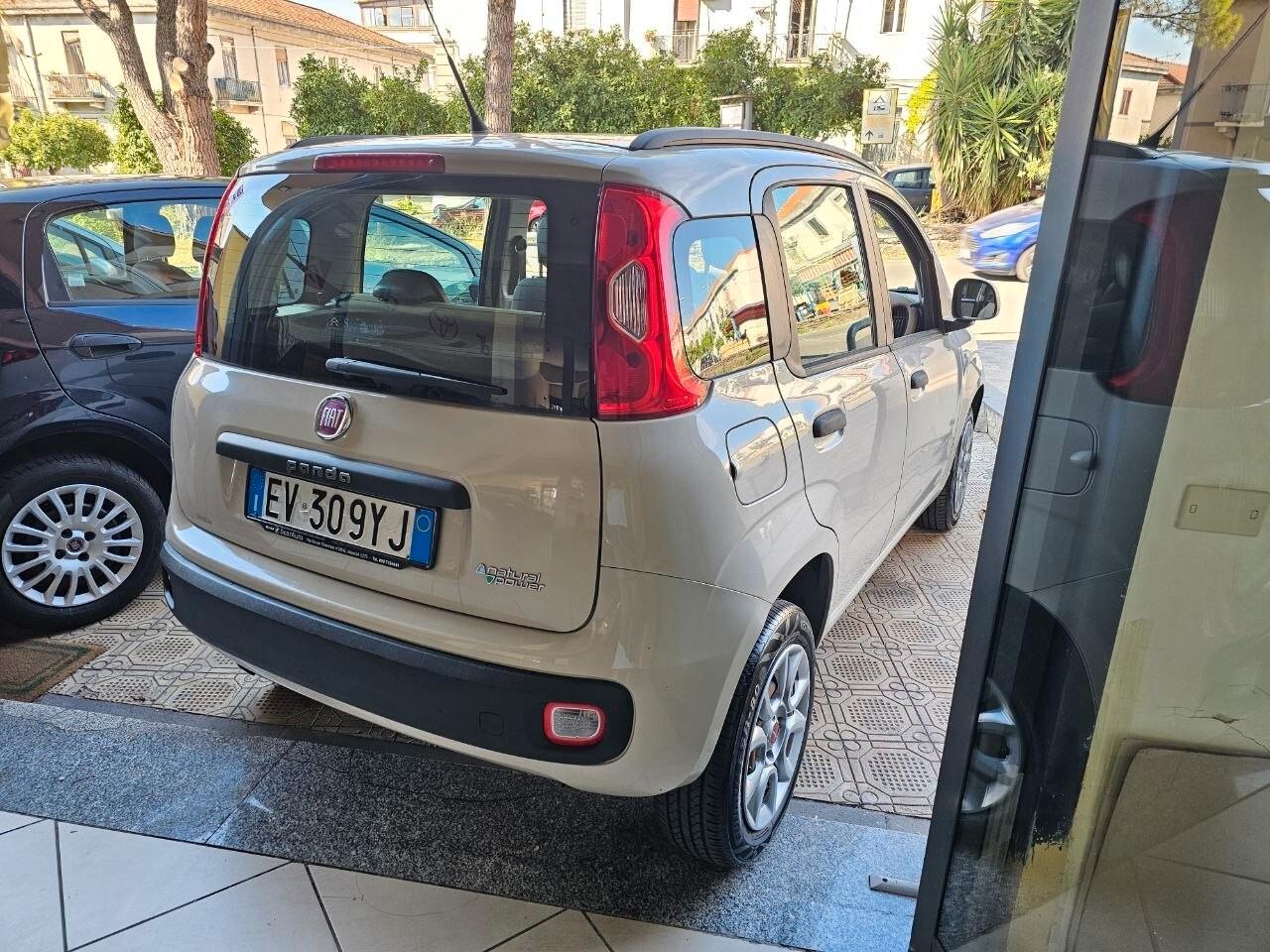 Fiat Panda 0.9 TwinAir Turbo Natural Power Lounge