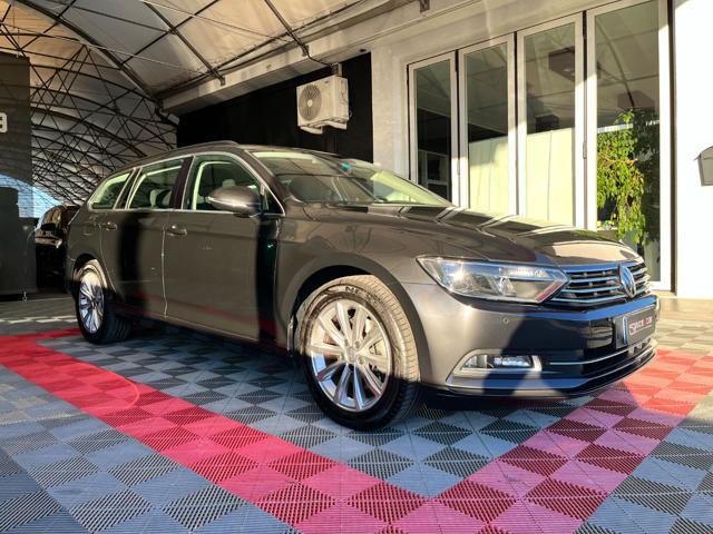 VOLKSWAGEN Passat 2.0 TDI DSG *CRUISE ADATTIVO*