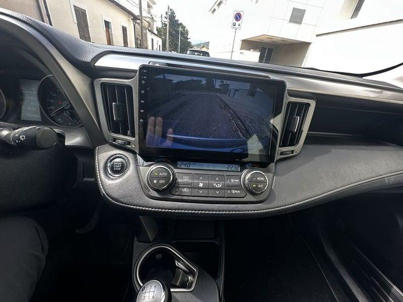 Toyota RAV4 2.0 D-4D 143cv MT Active 2WD