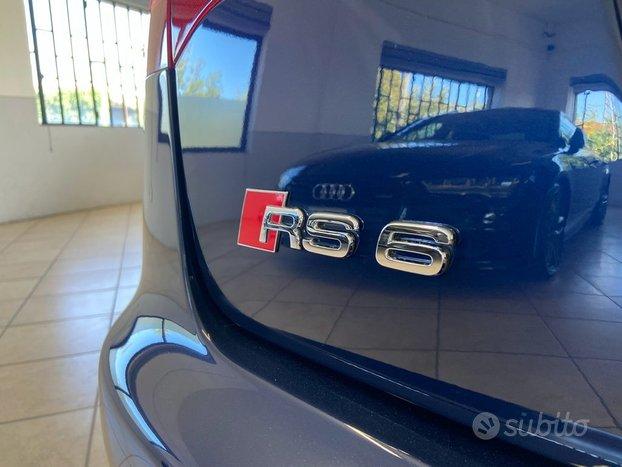 AUDI RS6 Avant 5.0 V10 quattro tiptronic