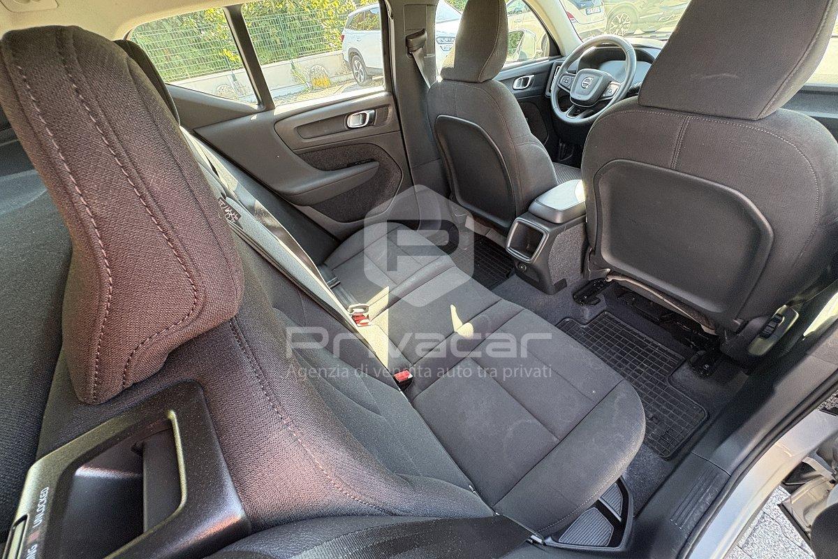 VOLVO XC40 T2 Essential