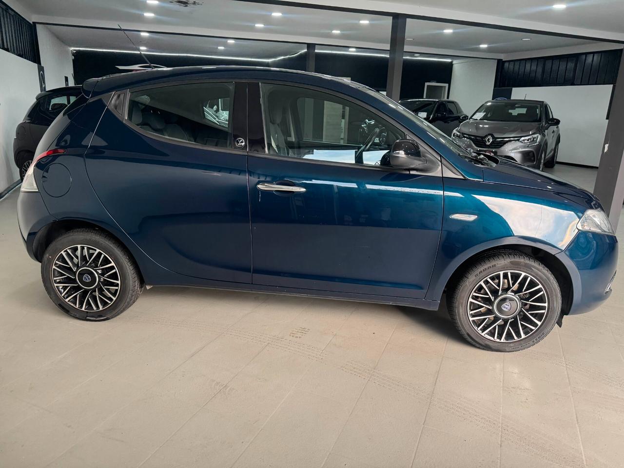 Lancia Ypsilon 1.2 69 CV 5 porte Elle
