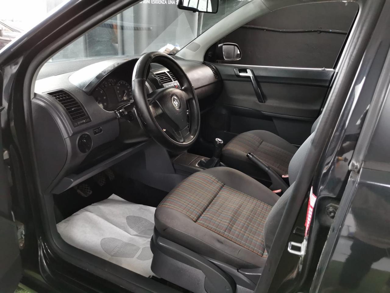 Volkswagen Polo 1.2 5p. Trendline GARANZIA 12 MESI