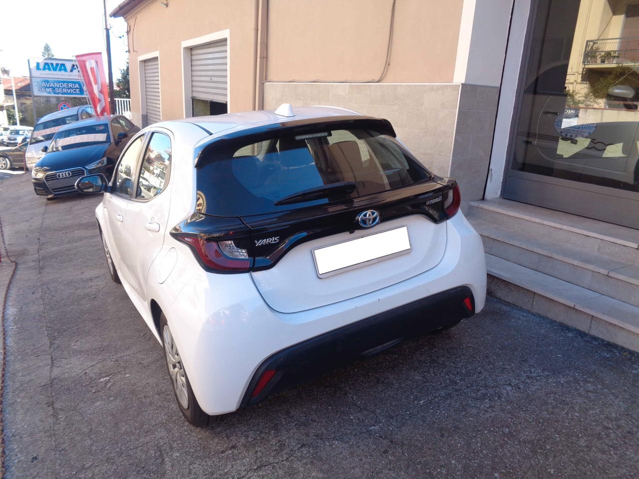 Toyota Yaris 1.5 Hybrid Trend (Finanziabile)