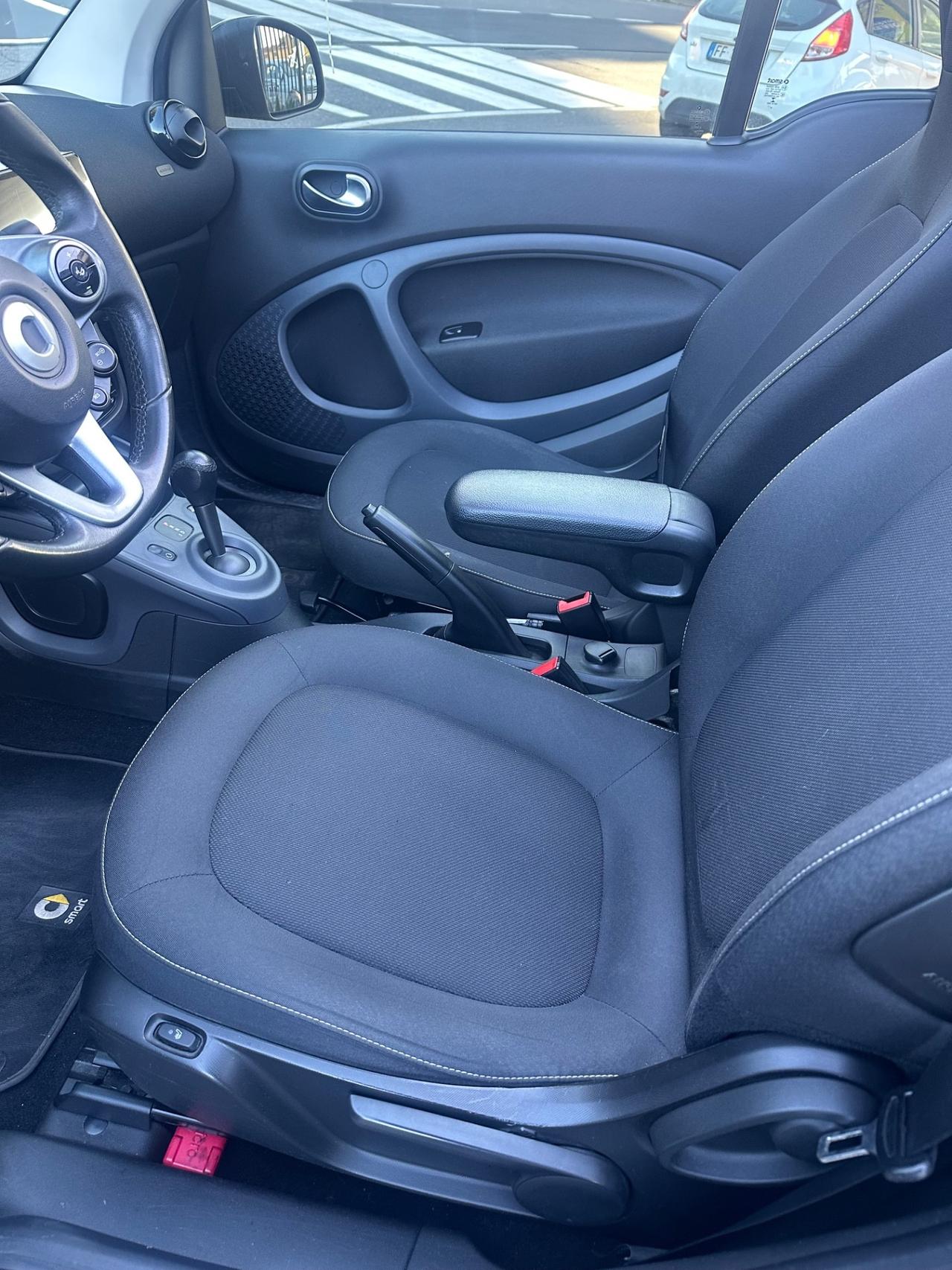 Smart ForTwo 70 1.0 twinamic cabrio Passion