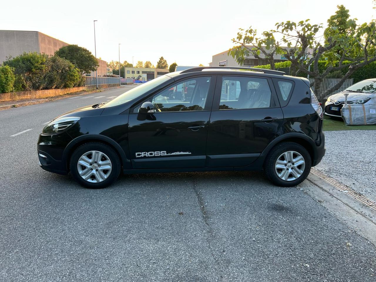 Renault Scenic Scénic XMod 1.5 dCi 110CV Start&Stop Wave