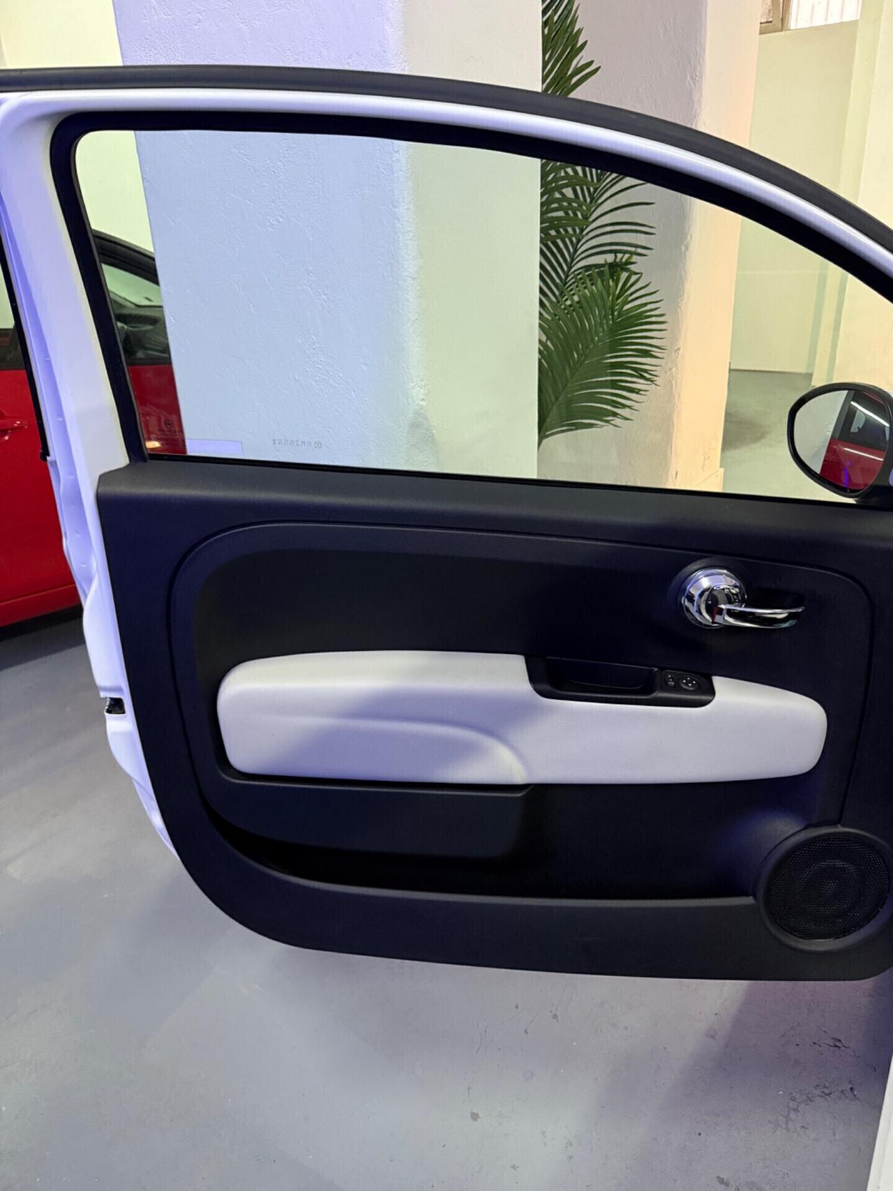 Fiat 500 C 1.0 Hybrid dolcevita 2023