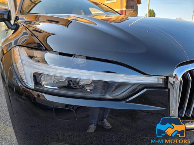 VOLVO XC60 T6 Recharge Plug-in Hybrid AWD Inscription Express