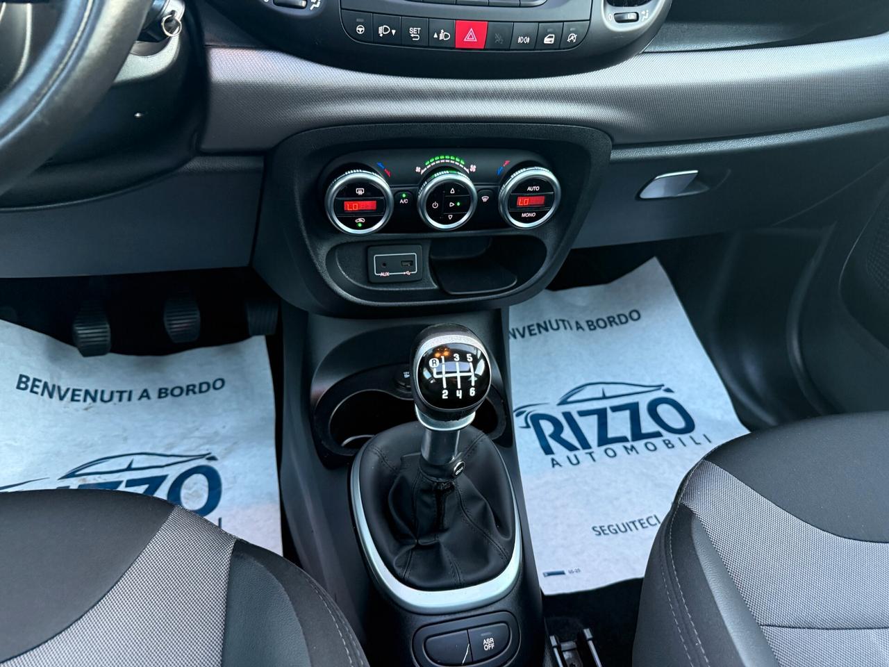 FIAT 500L 1.6MJT 120CV LOUNGE TETTO APRIBILE NAVI CAMERA