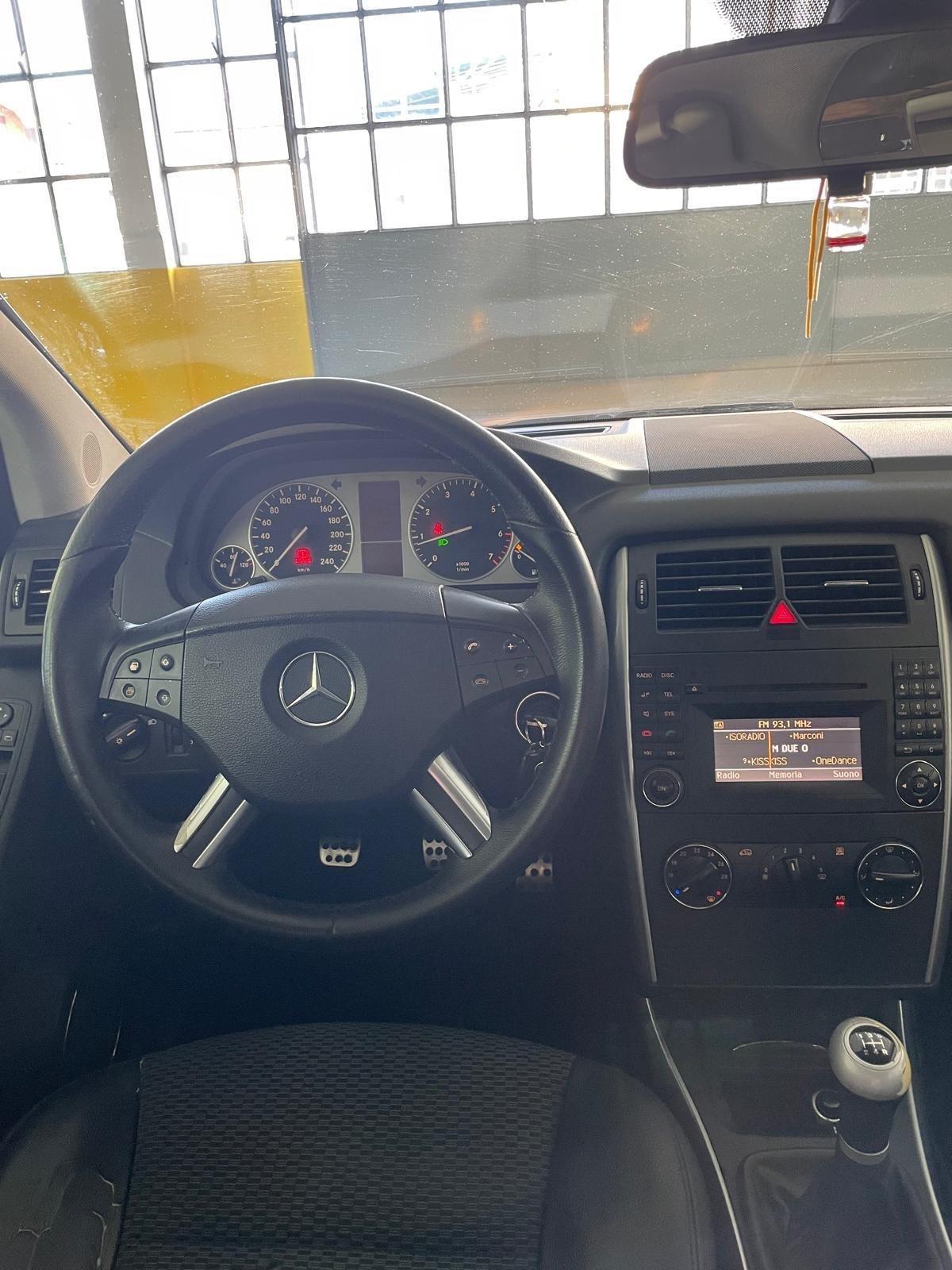 Mercedes-benz B 150 GPL