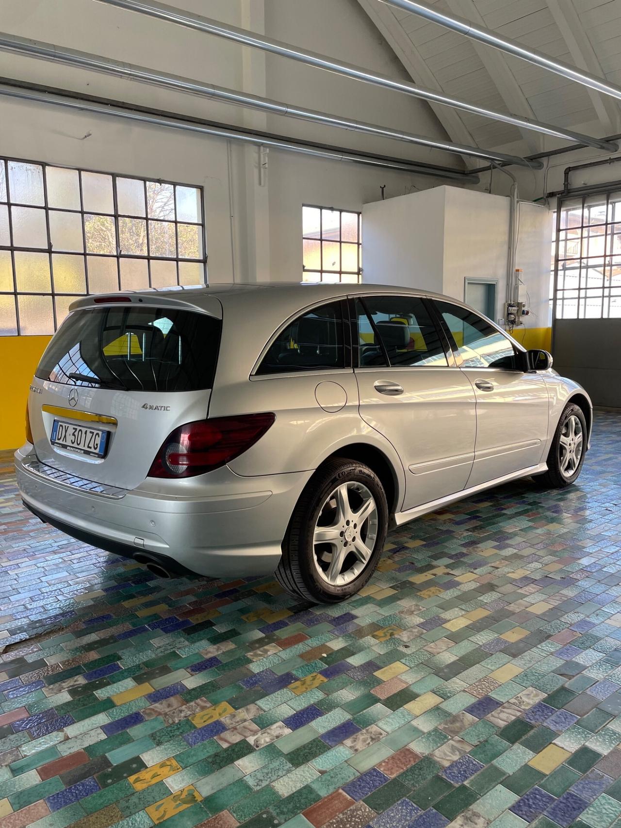 Mercedes-benz R 320CDI 4 MATIC 7 posti