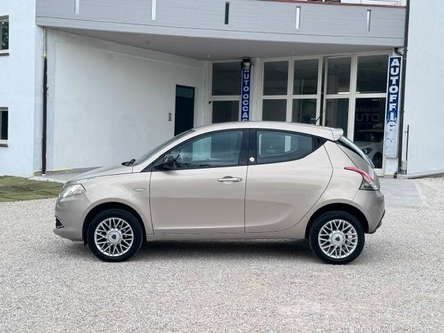 Lancia Ypsilon Metano Ecochic Gold - UNICOPROPRIETAIO 5porte