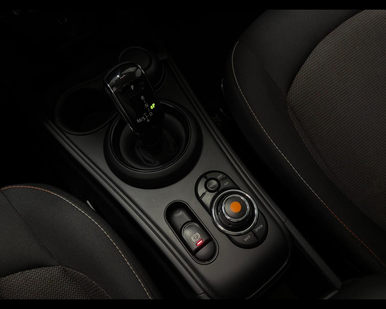 MINI Mini Countrym.(F60) - Mini 2.0 Cooper D Business Countryman Automatica