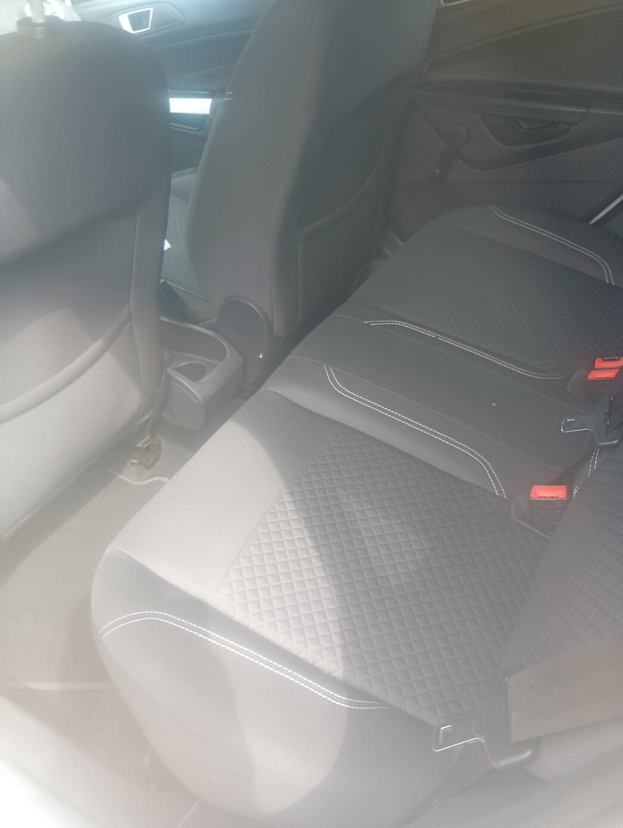 Ford Fiesta - APERTI AD AGOSTO