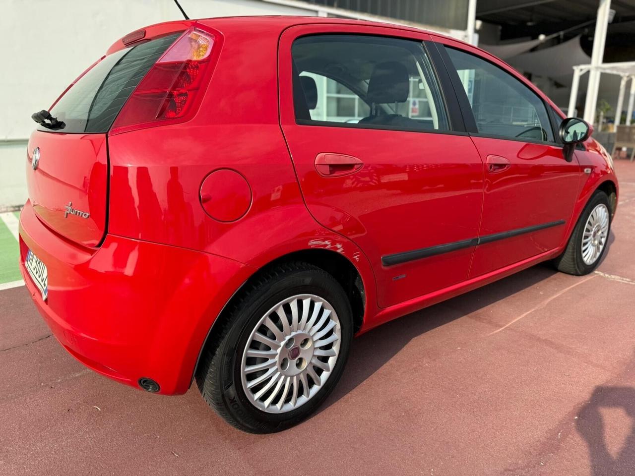Fiat Grande Punto AUTOMATICA 1.4 5 porte Dynamic GPL 2028