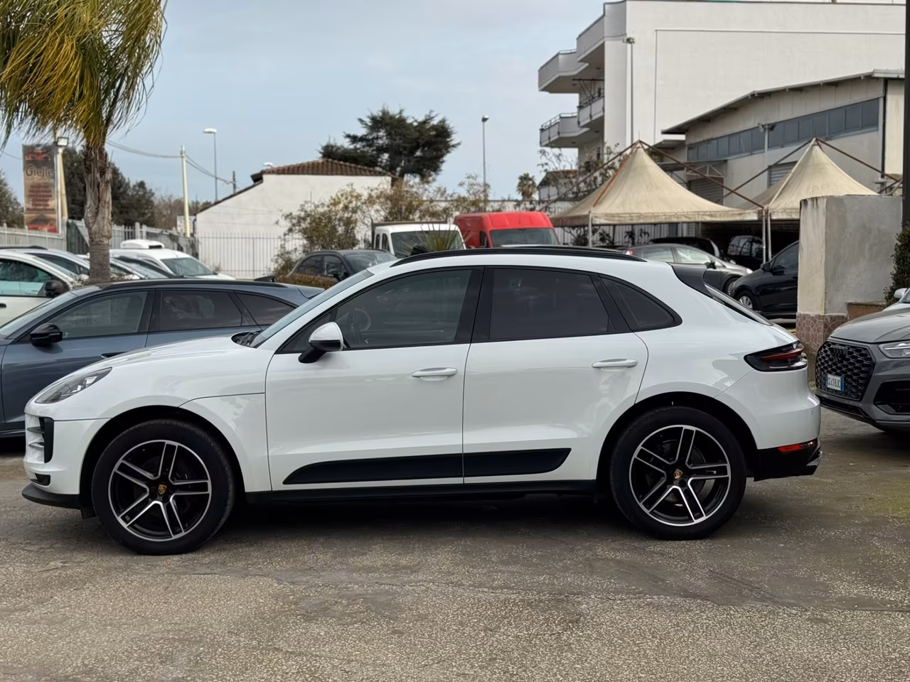 Porsche Macan 2.0 245CV TETTO APRIBILE