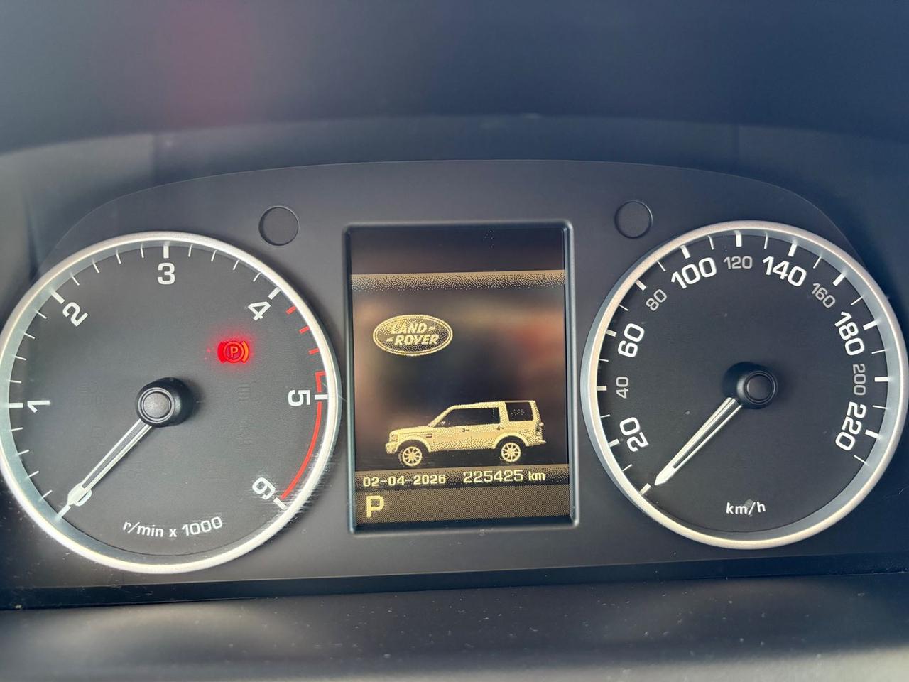 Land Rover Discovery 4 SE 2.7 TDV6 #10238