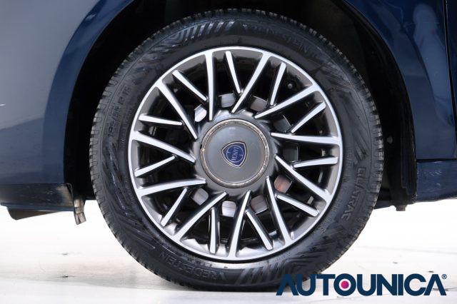 LANCIA Ypsilon 1.2 69 CV 5 PORTE GOLD NEOPATENTATI