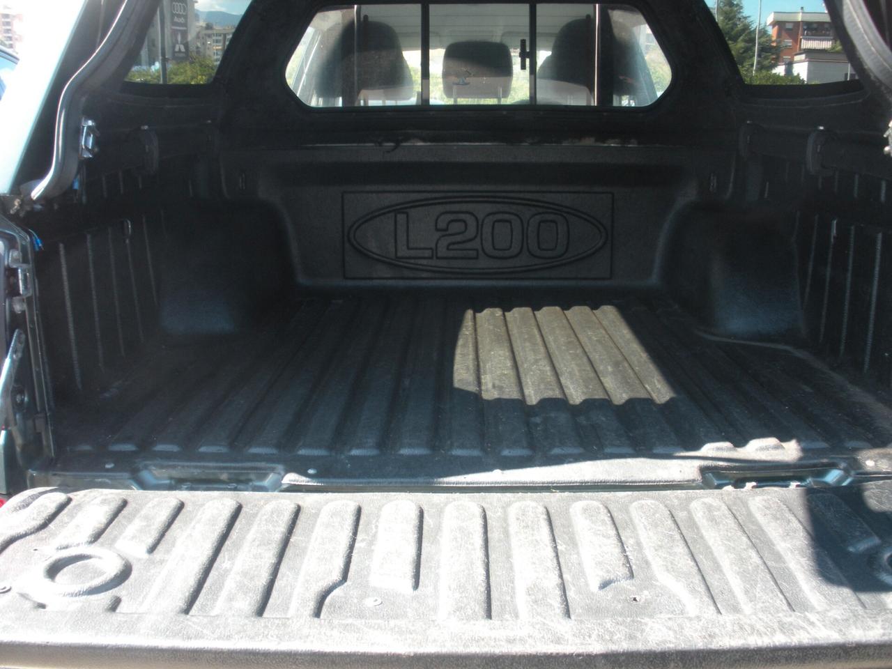 Mitsubishi L200 2.5 DI-D/136CV DC Intense DPF