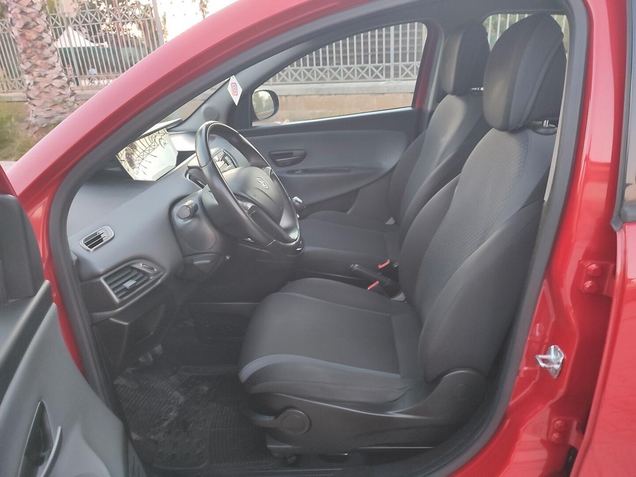 Lancia Ypsilon GOLD ECO CHIC METANO CASA MADRE CLIMA BASSI CONSUMI