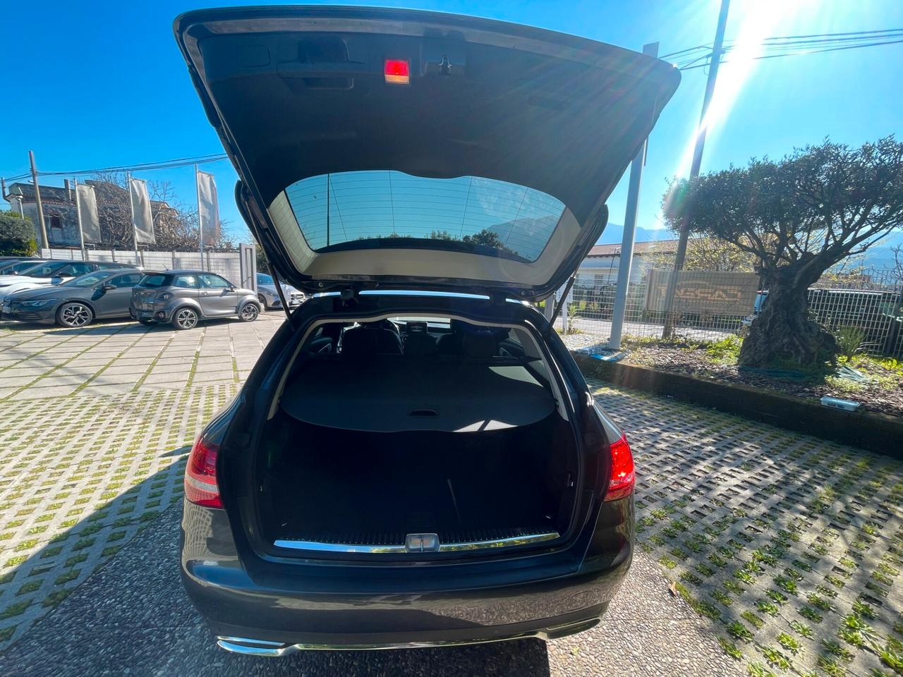 MERCEDES Classe C (W/S205) C 220 d S.W. Auto ...