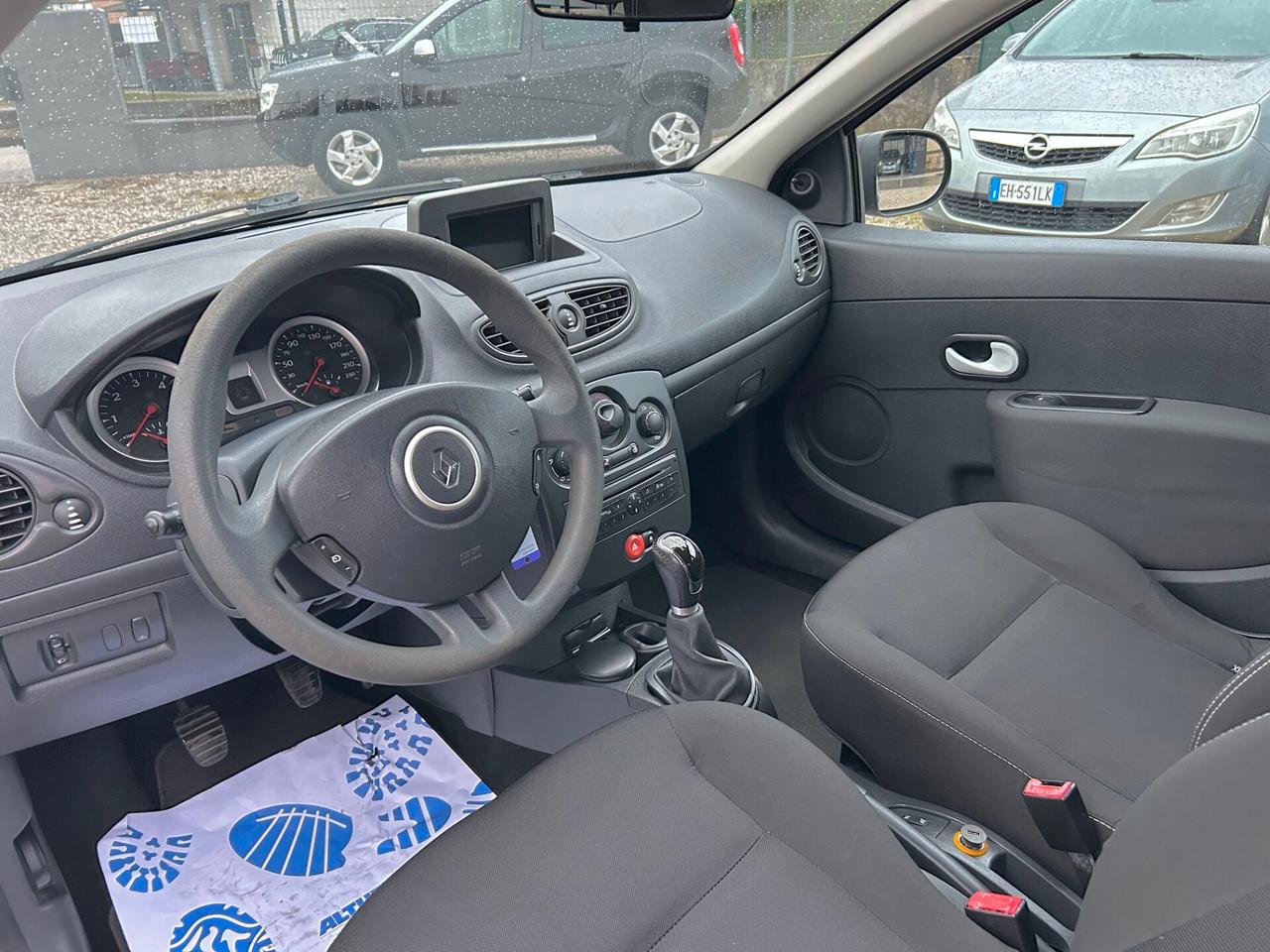 Renault Clio 1.5 dCi 75CV 3p-UNIPROPRI.-NEOPATENTATI