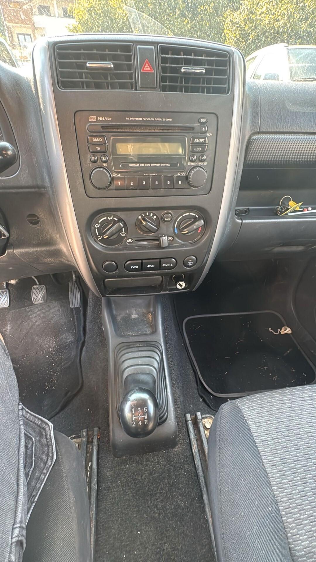 Suzuki Jimny 1.5 DDiS cat 4WD JLX Più