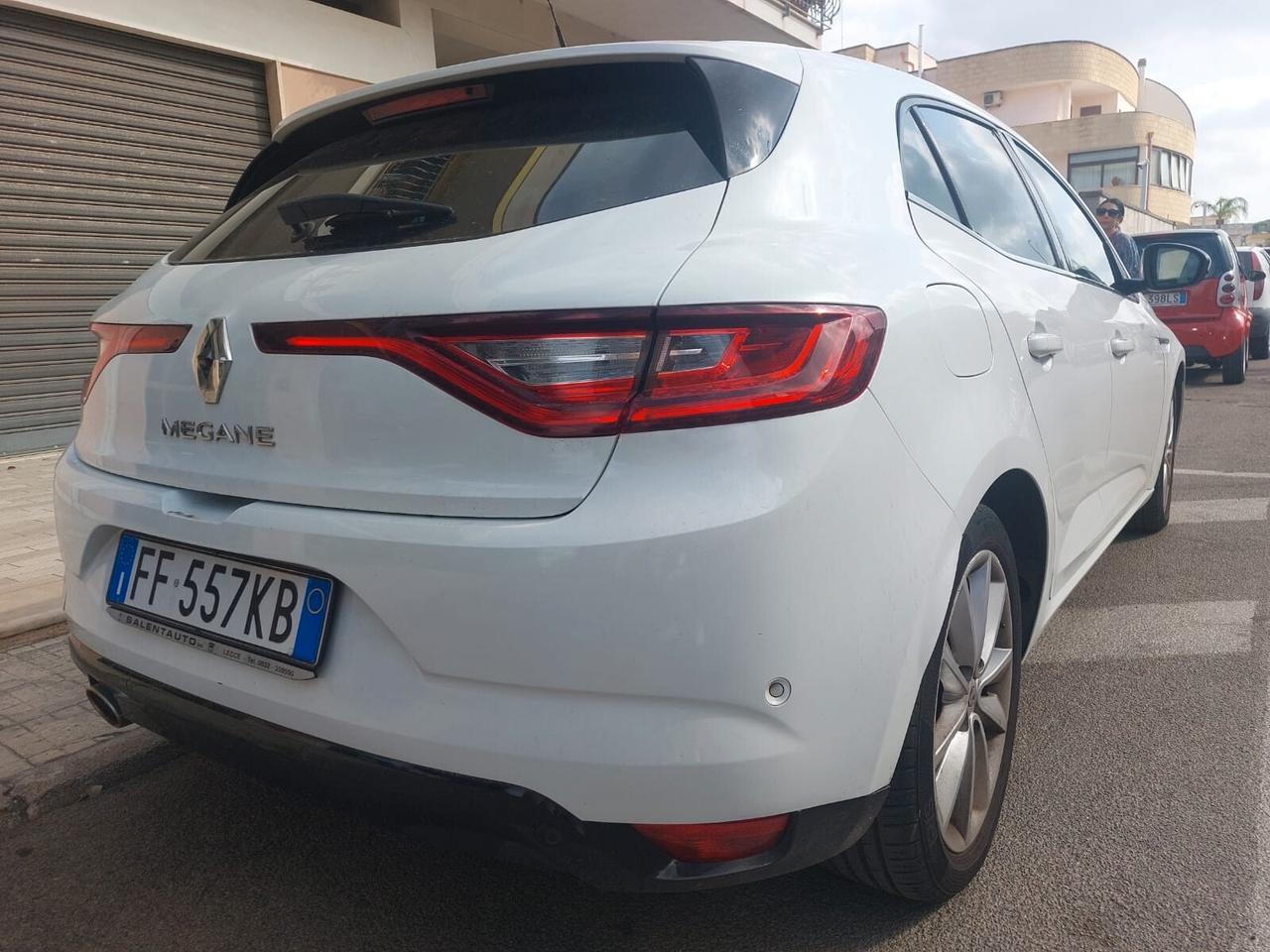 Renault Megane 1.6 dCi *FULL LED *LUCI AMBIENTE