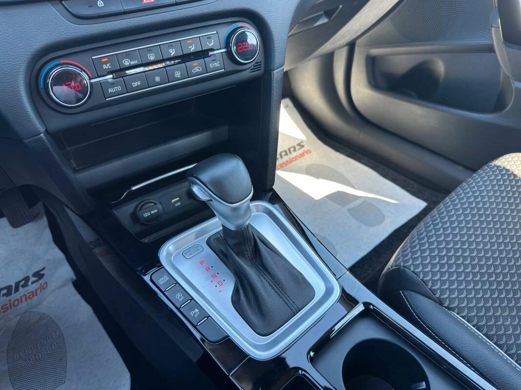 Kia Xceed 1.5 t-gdi mhev Business 160cv AUTOM E TELECAMERA