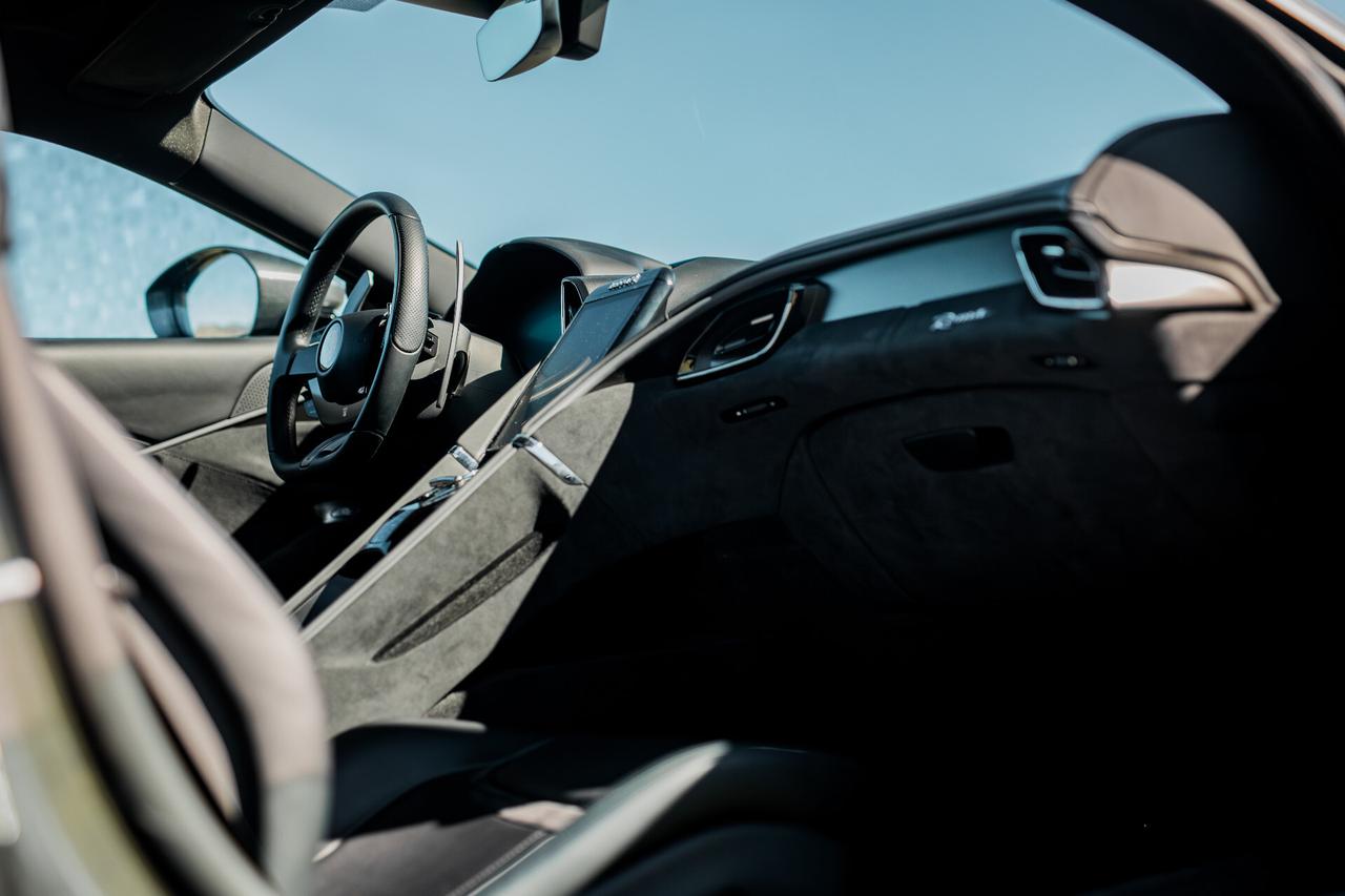 Ferrari Roma pari al nuovo PERMUTE 3.9 620 CV full stupenda garanzia ferrari